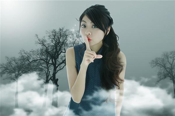 女人手相有好多豎紋